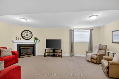 Photo 36 at 259 Cairnsmore Circle, Nepean (Stonebridge), Ottawa