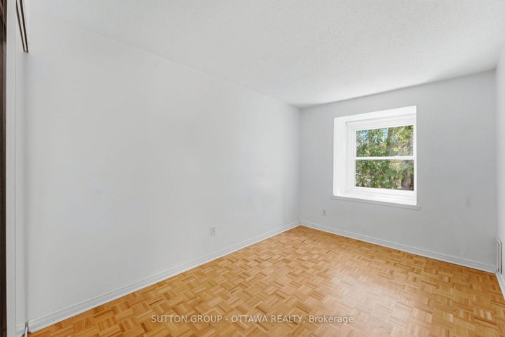 Photo 20 at 54 - 920 Dynes Road, Nepean (Carleton Square), Ottawa