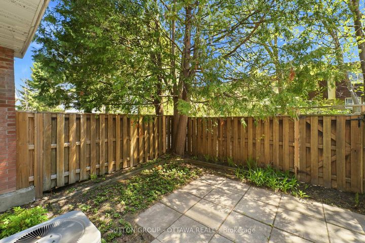 Photo 29 at 54 - 920 Dynes Road, Nepean (Carleton Square), Ottawa