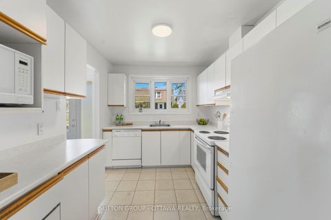 Photo 6 at 54 - 920 Dynes Road, Nepean (Carleton Square), Ottawa