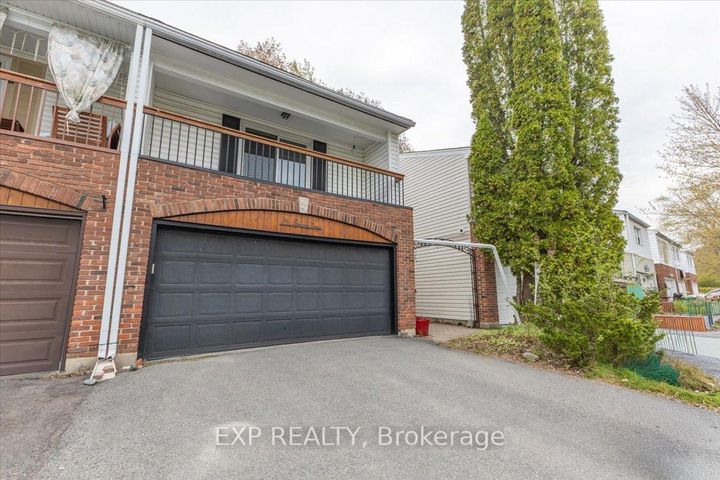 Photo 0 at 15 JANSEN Road, Nepean (Sheahan Estates/Trend Village), Ottawa