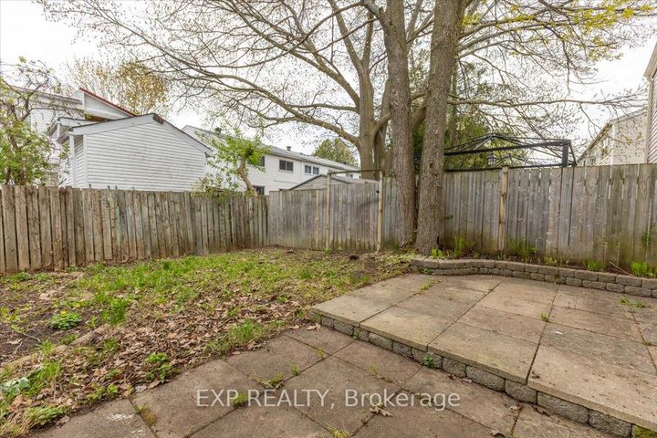 Photo 41 at 15 JANSEN Road, Nepean (Sheahan Estates/Trend Village), Ottawa