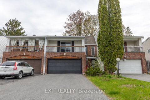 Photo 1 at 15 JANSEN Road, Nepean (Sheahan Estates/Trend Village), Ottawa