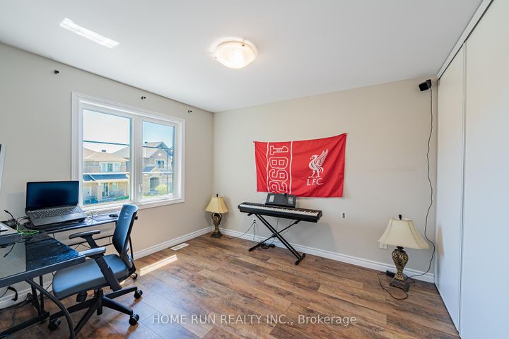 Photo 18 at 42 CLONFADDA Terrace, Nepean (Half Moon Bay), Ottawa