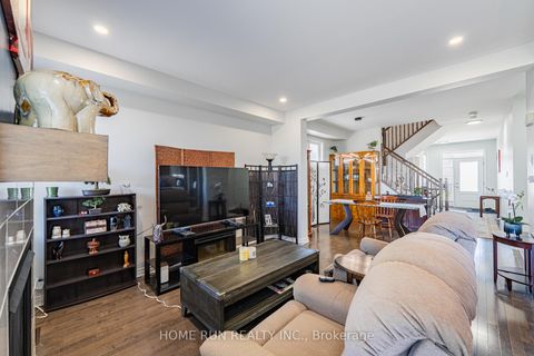 Photo 11 at 42 CLONFADDA Terrace, Nepean (Half Moon Bay), Ottawa