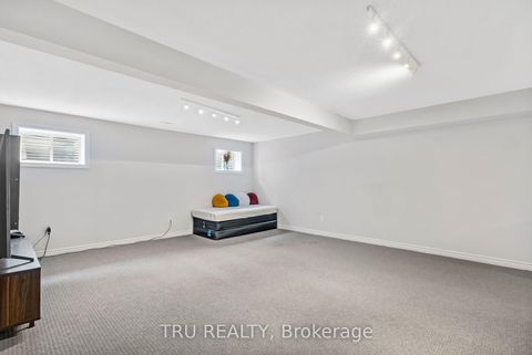Photo 28 at 20 Coppermine Street, Nepean (Heritage Park), Ottawa