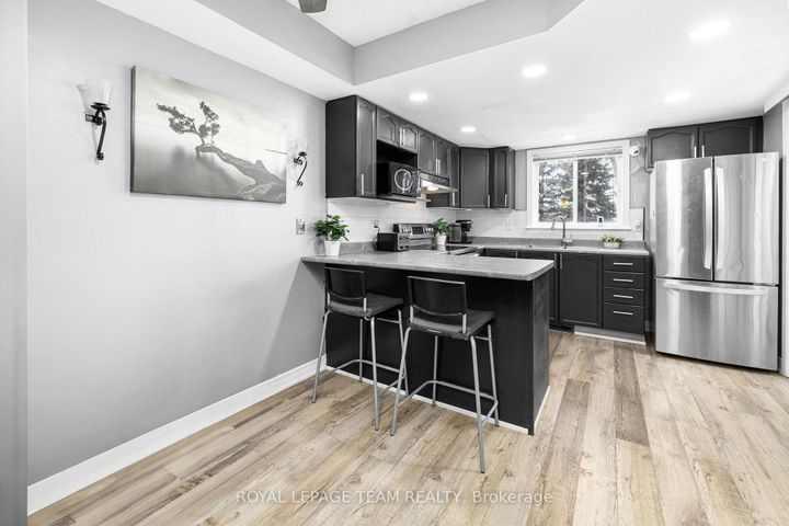Photo 14 at 29 Grenadier Way, Nepean (Longfields), Ottawa