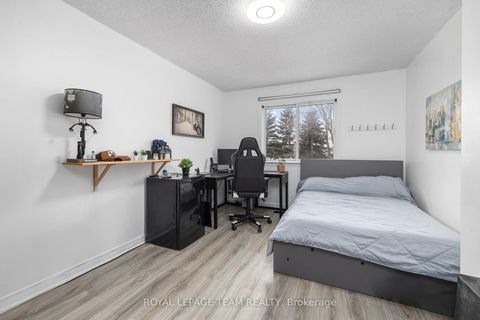 Photo 24 at 29 Grenadier Way, Nepean (Longfields), Ottawa