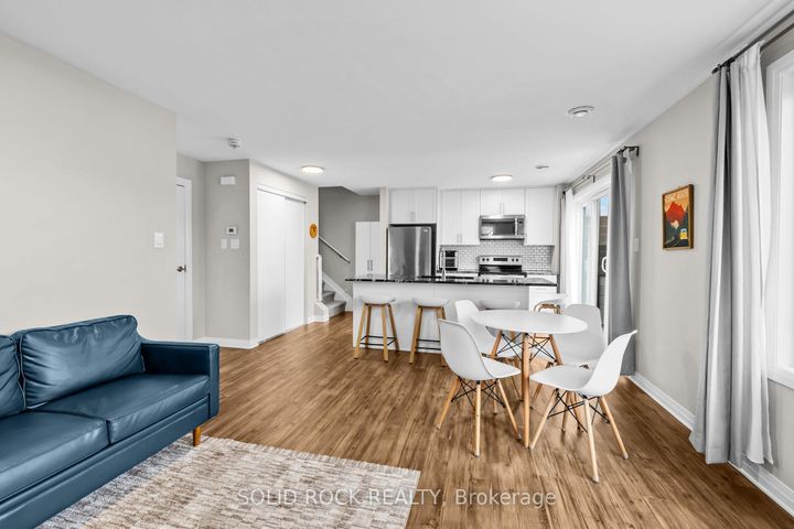 Photo 5 at B - 442 Via Verona Avenue, Nepean (Longfields), Ottawa