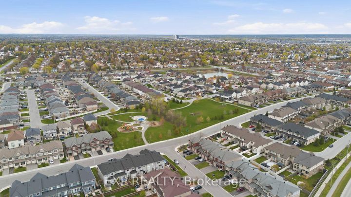 Photo 27 at 151 Hawkshaw Crescent, Nepean (Cedargrove/Fraserdale), Ottawa