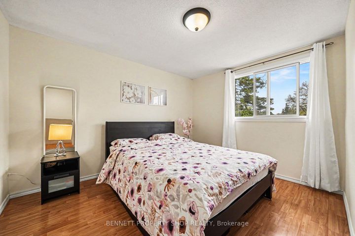 Photo 5 at 186 - 1045 Morrison Drive, Nepean (Redwood Park), Ottawa