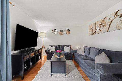 Photo 1 at 186 - 1045 Morrison Drive, Nepean (Redwood Park), Ottawa