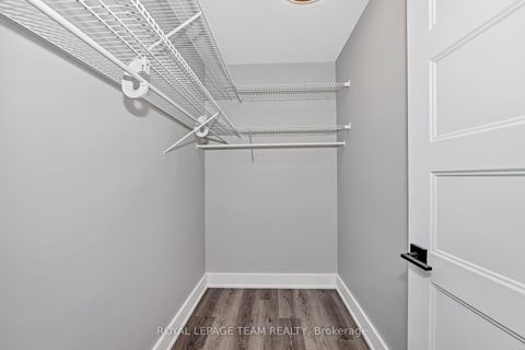 Photo 21 at 12 Largo Crescent, Nepean (Meadowlands/Crestview), Ottawa