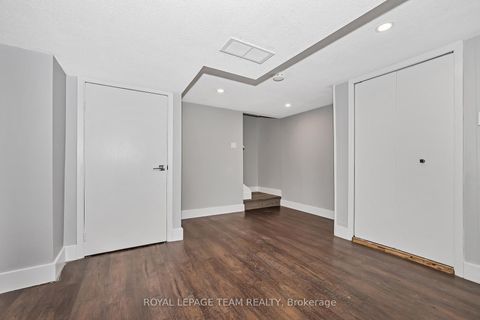 Photo 30 at 12 Largo Crescent, Nepean (Meadowlands/Crestview), Ottawa