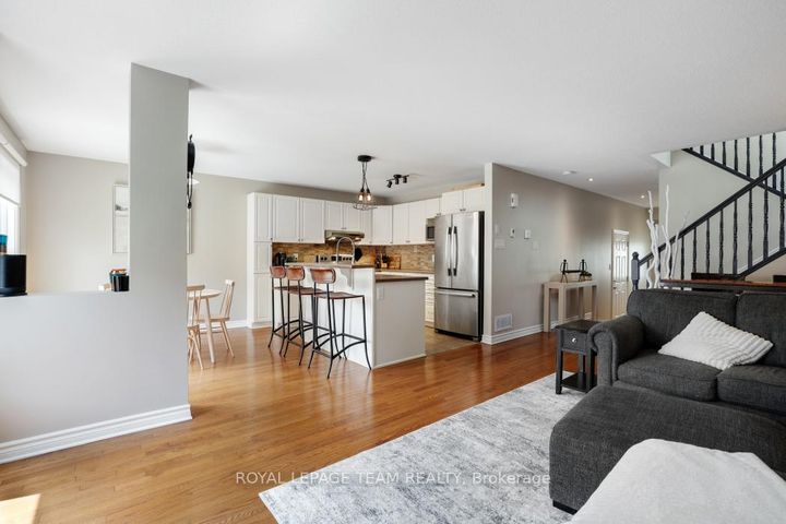 Photo 10 at 406 Pillett Street, Nepean (Strandherd), Ottawa