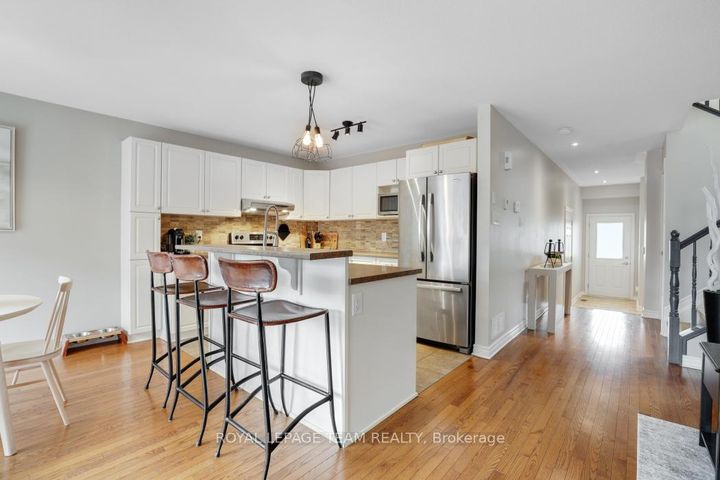 Photo 11 at 406 Pillett Street, Nepean (Strandherd), Ottawa