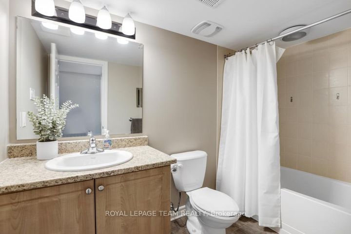 Photo 28 at 406 Pillett Street, Nepean (Strandherd), Ottawa