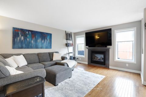 Photo 9 at 406 Pillett Street, Nepean (Strandherd), Ottawa