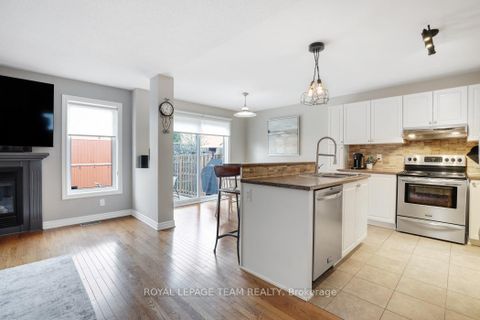 Photo 12 at 406 Pillett Street, Nepean (Strandherd), Ottawa