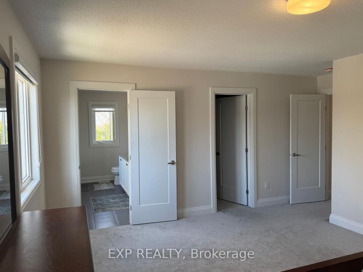 Photo 11 at 138 RYLAND Street E, Nepean (Longfields), Ottawa