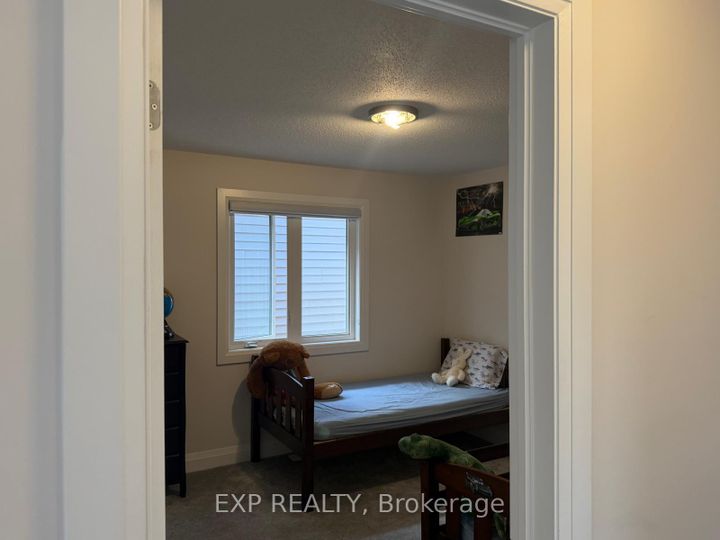 Photo 12 at 138 RYLAND Street E, Nepean (Longfields), Ottawa