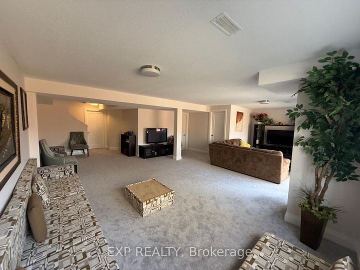 Photo 19 at 138 RYLAND Street E, Nepean (Longfields), Ottawa