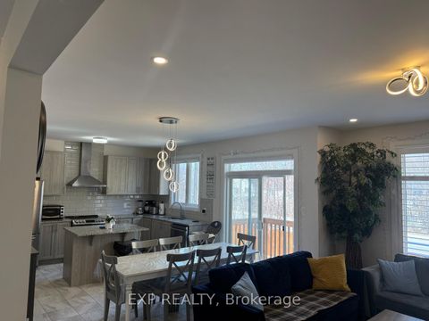 Photo 6 at 138 RYLAND Street E, Nepean (Longfields), Ottawa