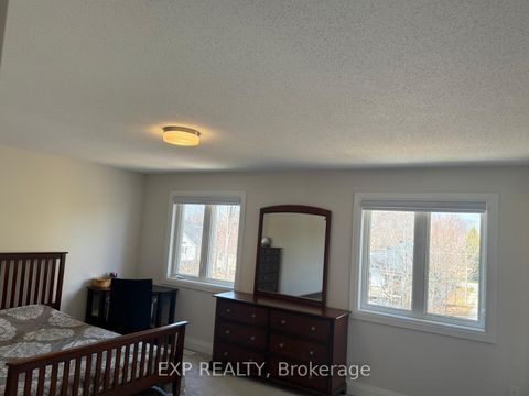 Photo 16 at 138 RYLAND Street E, Nepean (Longfields), Ottawa