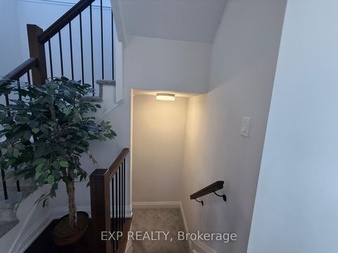 Photo 18 at 138 RYLAND Street E, Nepean (Longfields), Ottawa