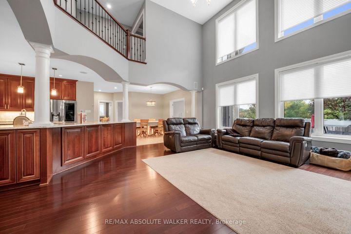 Photo 15 at 11 Tradewinds Drive, Nepean (Barrhaven East), Ottawa