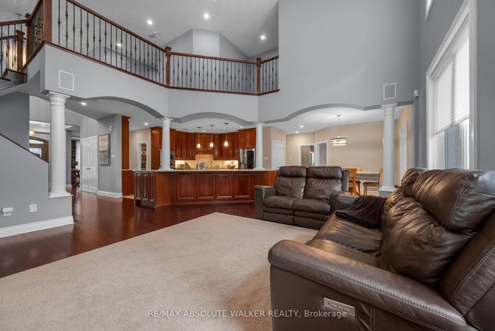Photo 16 at 11 Tradewinds Drive, Nepean (Barrhaven East), Ottawa