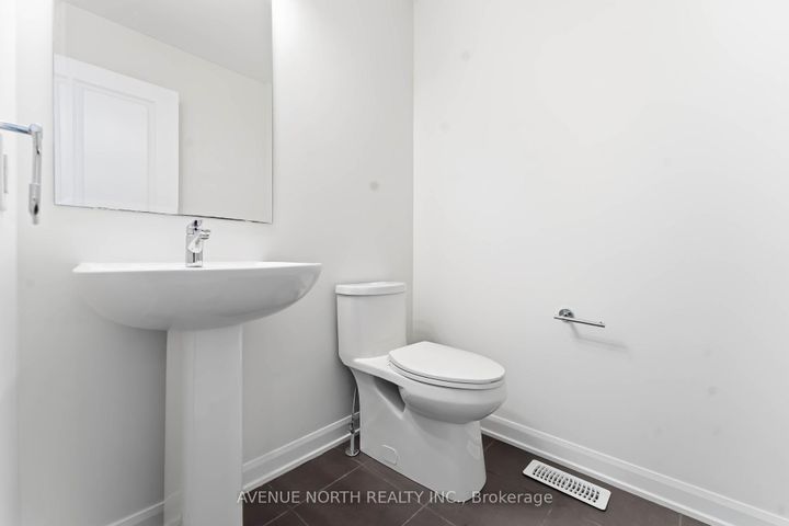 Photo 14 at 2082 Caltra Crescent, Nepean (Half Moon Bay), Ottawa