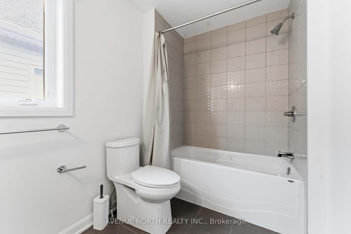 Photo 21 at 2082 Caltra Crescent, Nepean (Half Moon Bay), Ottawa