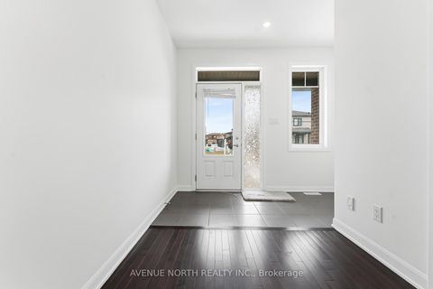 Photo 2 at 2082 Caltra Crescent, Nepean (Half Moon Bay), Ottawa