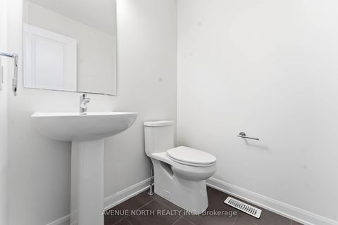 Photo 14 at 2082 Caltra Crescent, Nepean (Half Moon Bay), Ottawa