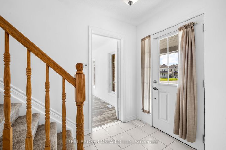 Photo 4 at 2771 Grand Canal Street, Nepean (Half Moon Bay), Ottawa