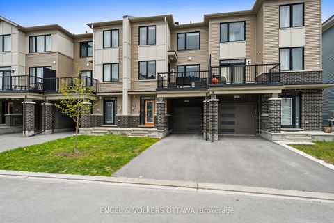 Photo 0 at 59 Ursid Mews, Nepean (Half Moon Bay), Ottawa