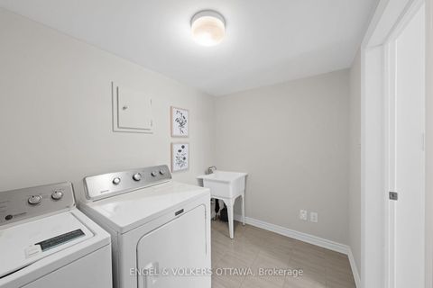 Photo 5 at 59 Ursid Mews, Nepean (Half Moon Bay), Ottawa