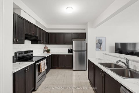 Photo 7 at 59 Ursid Mews, Nepean (Half Moon Bay), Ottawa
