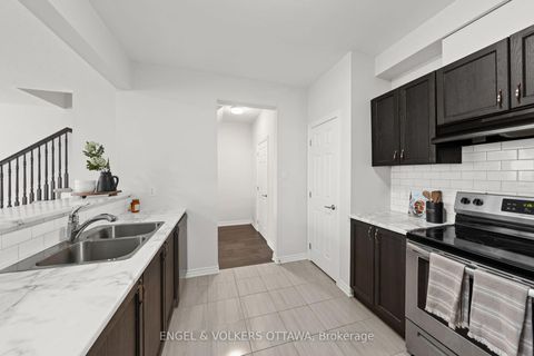 Photo 10 at 59 Ursid Mews, Nepean (Half Moon Bay), Ottawa