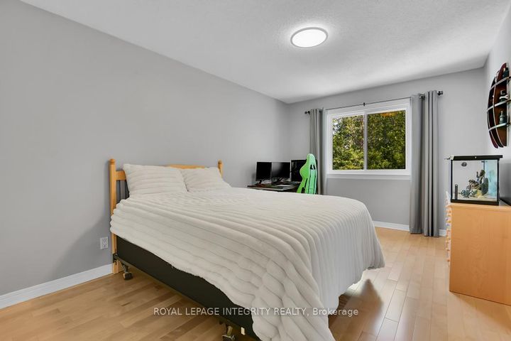 Photo 20 at 97 Grenadier Way, Nepean (Longfields), Ottawa