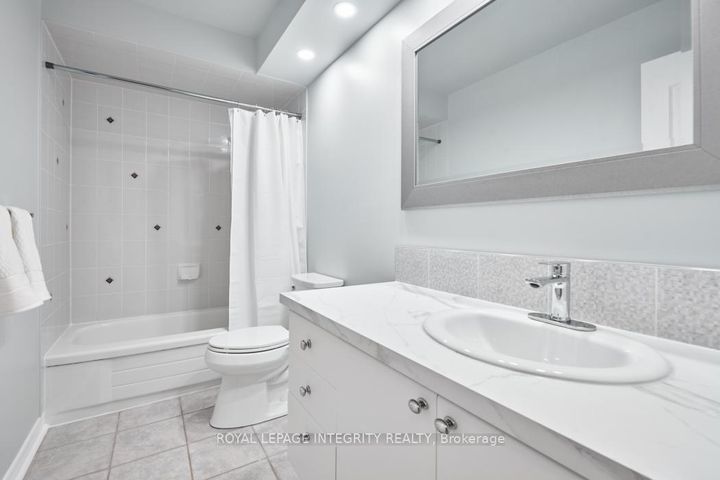 Photo 22 at 97 Grenadier Way, Nepean (Longfields), Ottawa