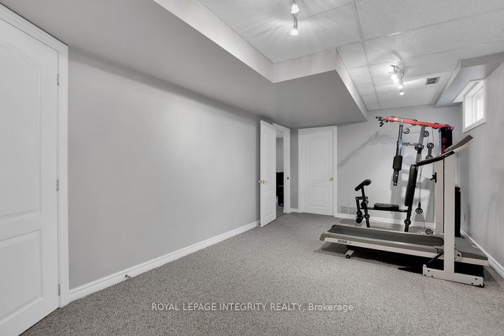 Photo 24 at 97 Grenadier Way, Nepean (Longfields), Ottawa