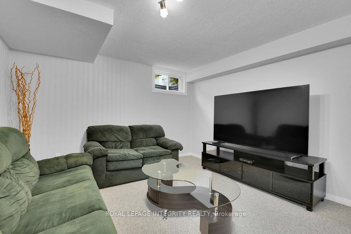 Photo 26 at 97 Grenadier Way, Nepean (Longfields), Ottawa