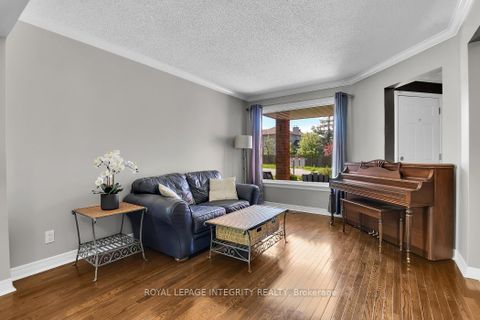 Photo 4 at 97 Grenadier Way, Nepean (Longfields), Ottawa