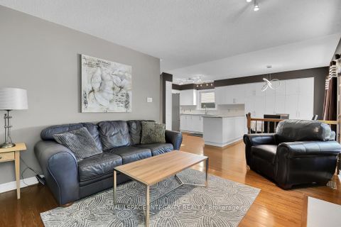 Photo 12 at 97 Grenadier Way, Nepean (Longfields), Ottawa