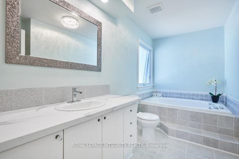 Photo 18 at 97 Grenadier Way, Nepean (Longfields), Ottawa