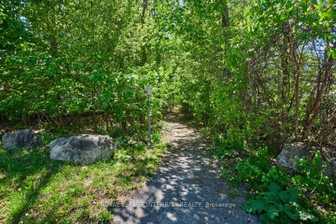 Photo 30 at 97 Grenadier Way, Nepean (Longfields), Ottawa