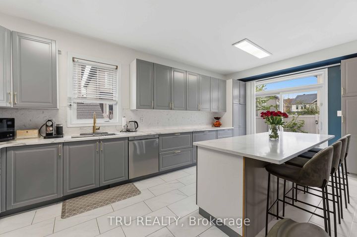 Photo 14 at 3451 River Run Avenue, Nepean (Half Moon Bay), Ottawa