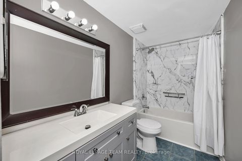 Photo 15 at 23A Woodvale Green, Nepean (Craig Henry/Woodvale), Ottawa